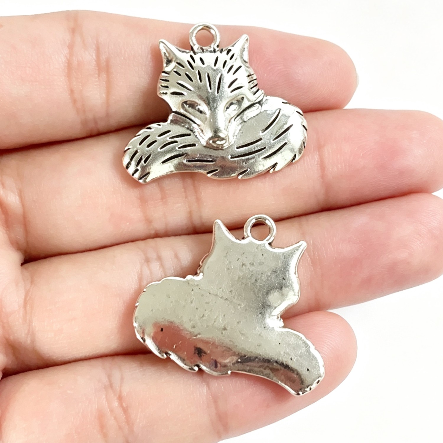 5 buah liontin berbentuk ekor  - Wolf Jewelry & Watches Tampa ulasan dan harga